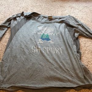 Gilly Hicks tee